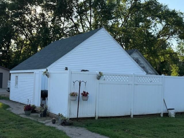 1332 2nd Ave, Windom, MN 56101 - photo 3