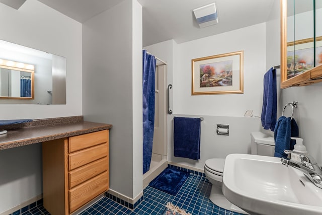4885 262nd St, Wyoming, MN 55092 - full bathroom with tile patterned floors and a shower with shower curtain