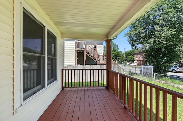 726 Thomas Ave, Saint Paul, MN 55104 - view of wooden terrace