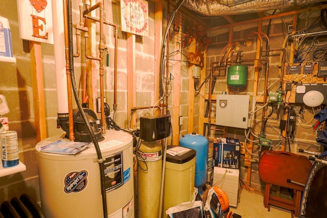 32433 Cedar St, Breezy Point, MN 56472 - utility room with electric water heater