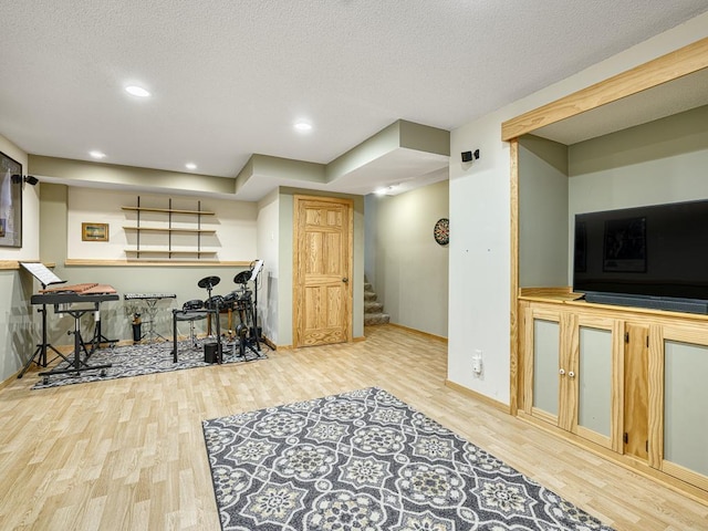 1483 Woods Creek Dr, Delano, MN 55328 - interior space with wood finished floors, recessed lighting, and a textured ceiling