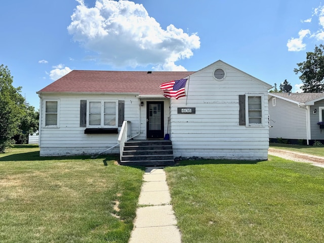 406 3rd St NE, Roseau, MN 56751 - photo 1
