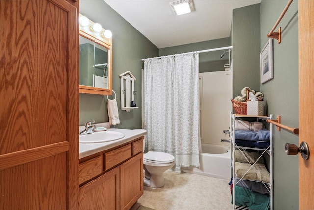 11959 Northgate Ln, Fifty Lakes, MN 56442 - full bathroom with vanity and shower / bath combo with shower curtain