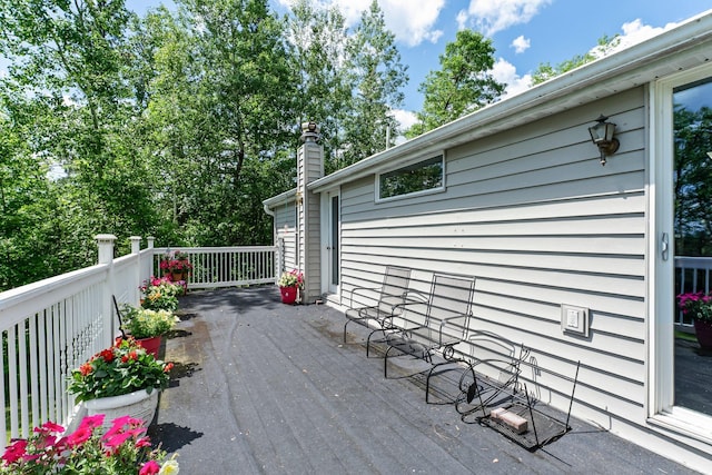 17053 490th St, Shamrock Twp, MN 55760 - view of wooden terrace