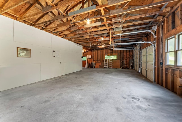 17053 490th St, Shamrock Twp, MN 55760 - view of garage