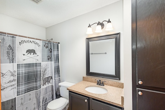 2655 88th Ct W, Northfield, MN 55057 - full bathroom with vanity and a shower with shower curtain