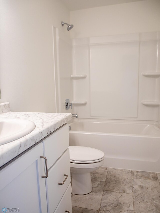 7891 Lost River Rd, Horace, ND 58047 - bathroom with vanity and washtub / shower combination