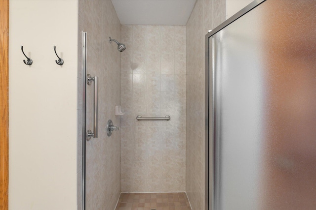 6961 Meadow Ct, Centerville, MN 55038 - full bathroom with a stall shower
