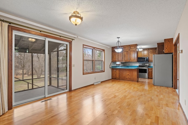 641 Parkview Dr, New Richmond, WI 54017 - photo 15
