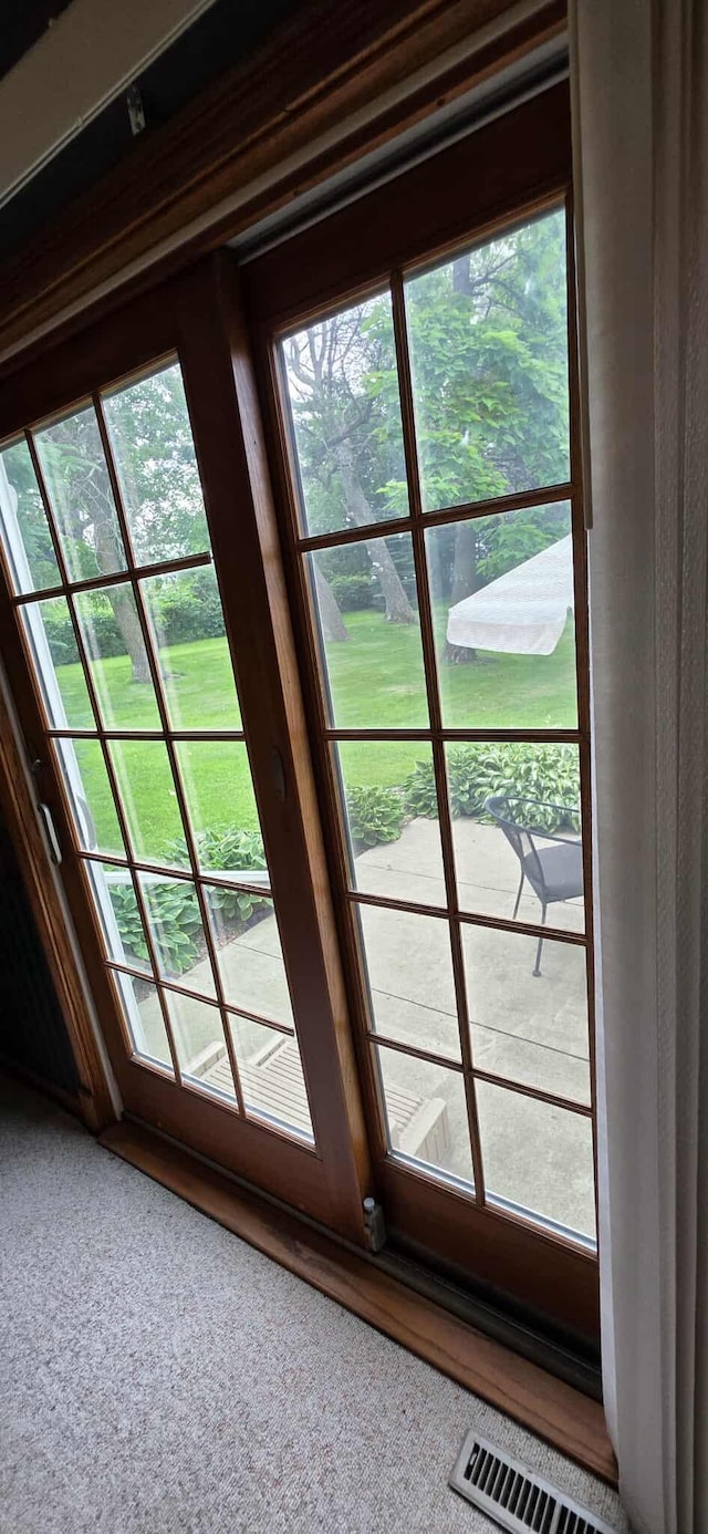 2473 Marshall St, Albert Lea, MN 56007 - view of doorway