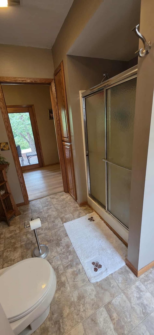 2473 Marshall St, Albert Lea, MN 56007 - full bath featuring a stall shower