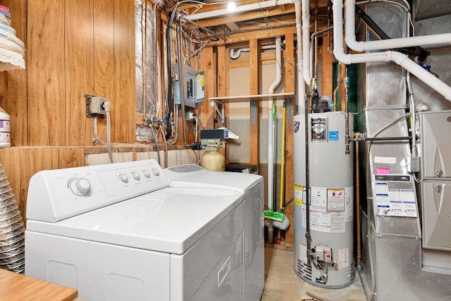 1602 19th Ave SW, Austin, MN 55912 - laundry room featuring gas water heater and washer and clothes dryer
