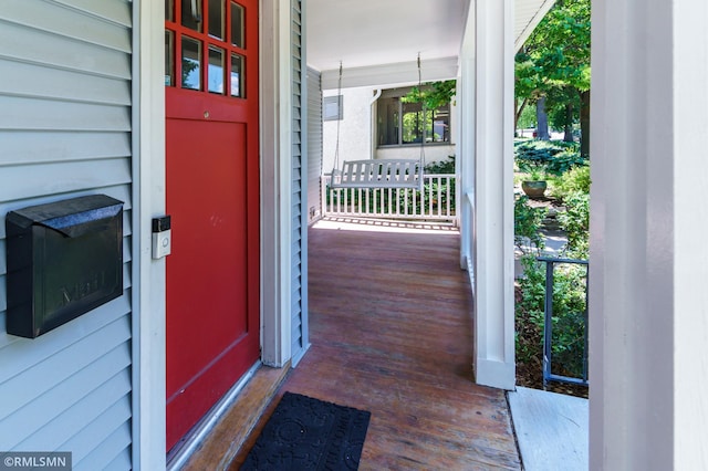 4709 Colfax Ave S, Minneapolis, MN 55419 - entrance to property with a porch