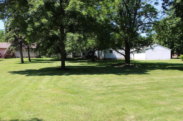 201 3rd St SE, Renville, MN 56284 - view of grassy yard
