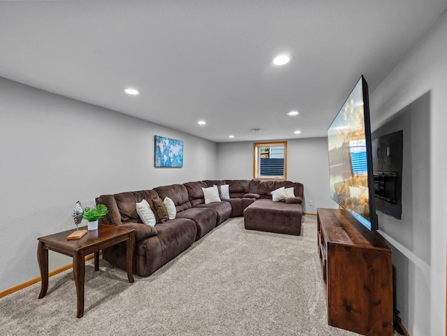 724 2nd Ave S, Buffalo, MN 55313 - carpeted living area featuring recessed lighting