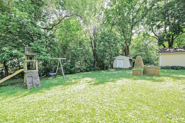1970 Maryknoll Ave, Maplewood, MN 55109 - view of green lawn featuring a shed and a playground