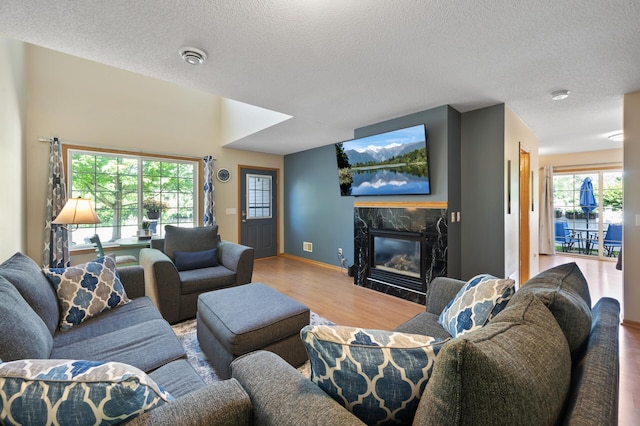 17198 93rd Pl N, Maple Grove, MN 55311