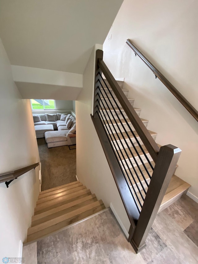 1819 67th Ave S, Fargo, ND 58104 - view of staircase