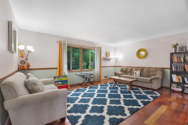 2539 83rd Ct N, Brooklyn Park, MN 55444 - living area featuring wallpapered walls and wood finished floors