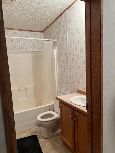 527 S St E, Litchfield, MN 55355 - photo 11