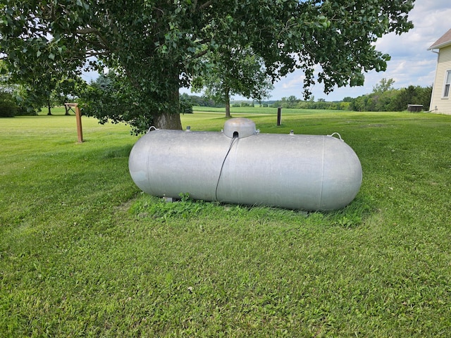 86389 245th St, Albert Lea, MN 56007 - exterior view of gas tank