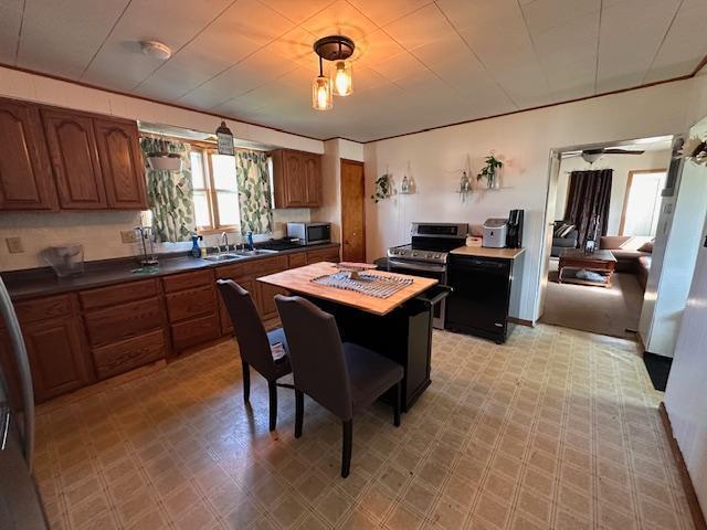 840 Chapman St, Ely, MN 55731 - photo 3