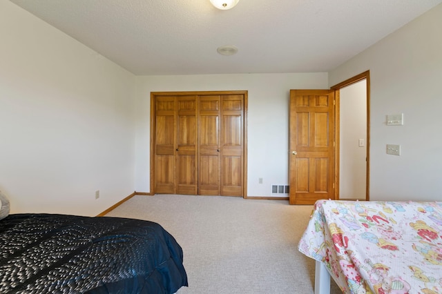 1110 Lecuyer Dr, Stillwater, MN 55082 - carpeted bedroom featuring baseboards and a closet