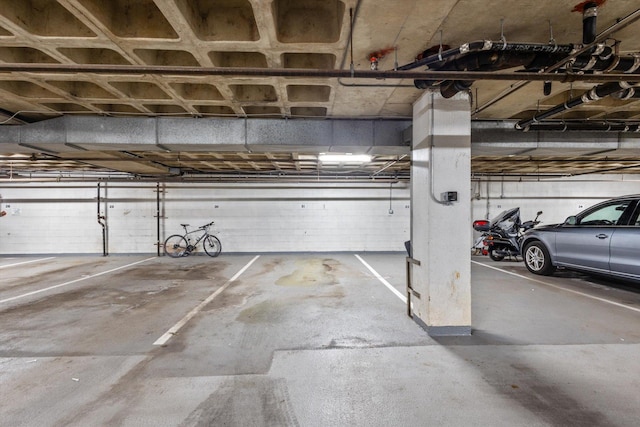 48 Groveland Ter Unit B301, Minneapolis, MN 55403 - view of parking deck