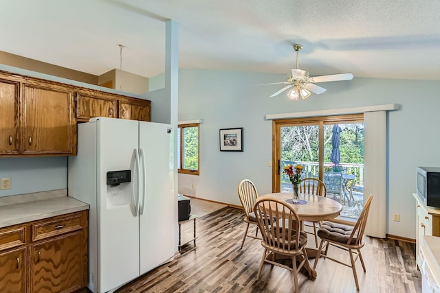 521 Weston Hills Ct, Eagan, MN 55123 - photo 10