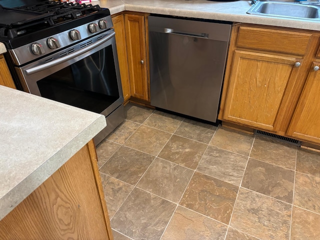 116 Page St W, Saint Paul, MN 55107 - photo 6