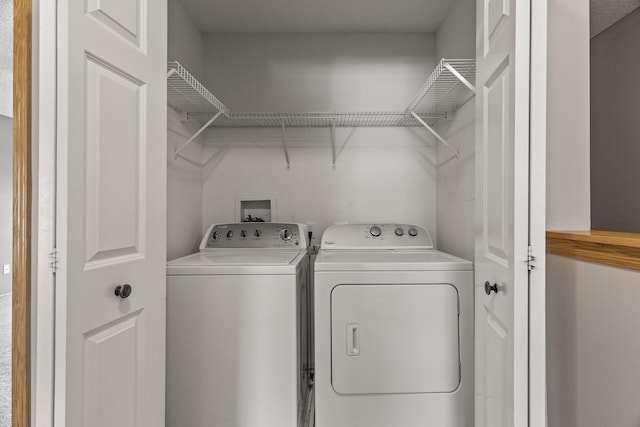 2079 Clover Ridge Dr, Chaska, MN 55318 - washroom featuring washer and dryer
