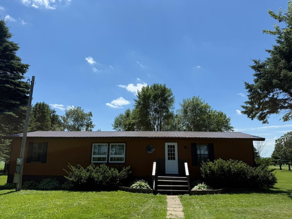 5020 County 11th Blvd, Kenyon, MN 55946 - photo 1