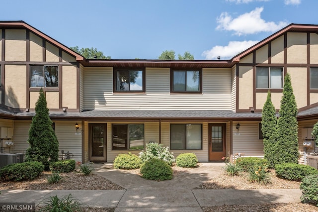 1111 Royal Oaks Dr, Shoreview, MN 55126 - townhome / multi-family property featuring roof with shingles