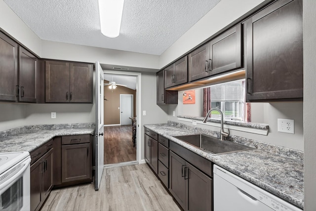 15880 Griffon Path, Apple Valley, MN 55124 - photo 4