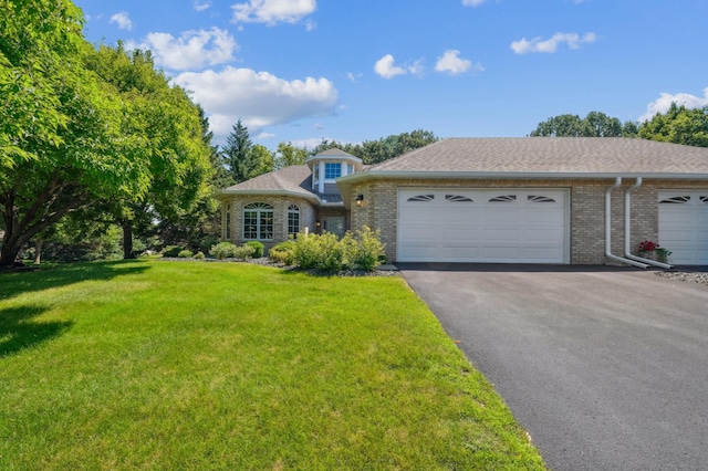 10370 Eagle Pointe Trl, Woodbury, MN 55129 - photo 2