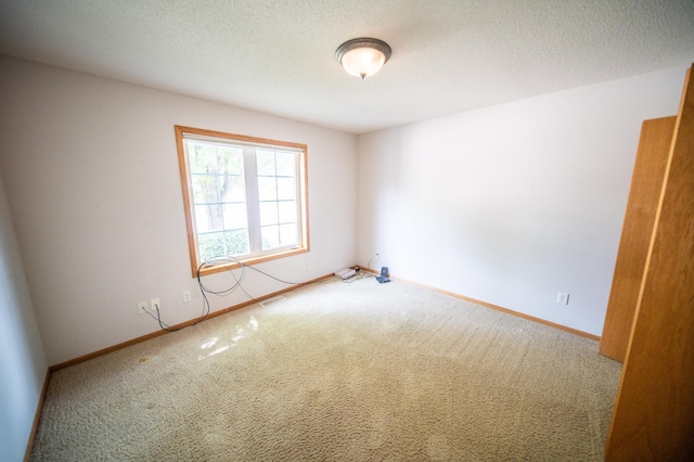 6153 S Pointe Dr SW, Rochester, MN 55902 - photo 4