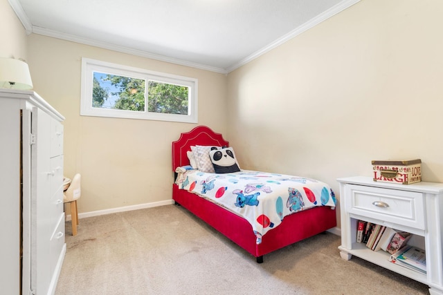 905 Bellows St, West Saint Paul, MN 55118 - carpeted bedroom featuring crown molding and baseboards