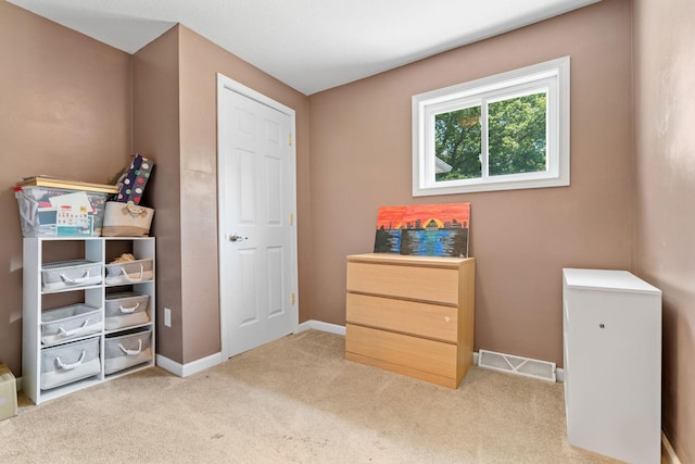 905 Bellows St, West Saint Paul, MN 55118 - bedroom featuring carpet flooring and baseboards