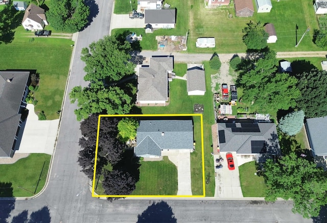 460 3rd St, Bird Island, MN 55310 - aerial perspective of suburban area