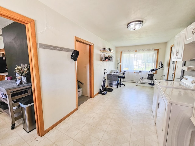 460 3rd St, Bird Island, MN 55310 - hallway featuring washer and clothes dryer and light flooring