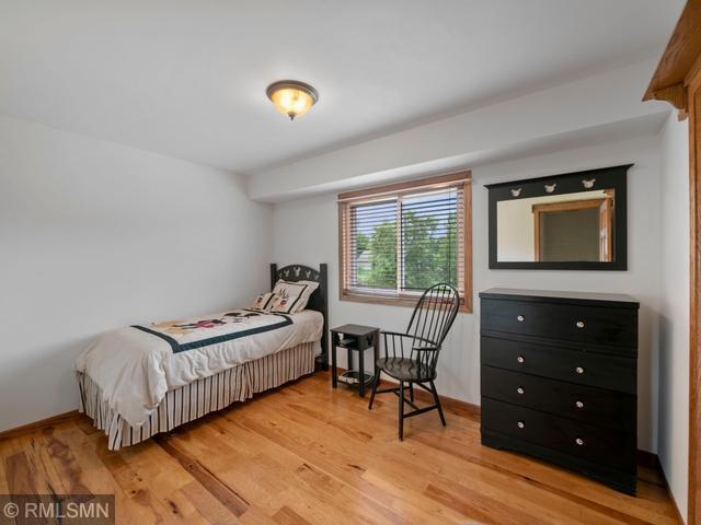 2610 Hydram Ave N, Oakdale, MN 55128 - photo 20