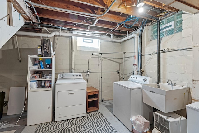 5712 Grand Ave S, Minneapolis, MN 55419 - laundry area featuring washing machine and dryer