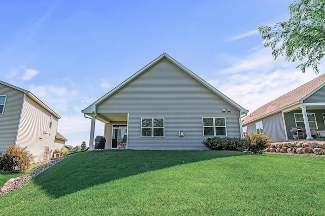 4870 Copper Ridge Dr, Woodbury, MN 55129 - back of house with a lawn