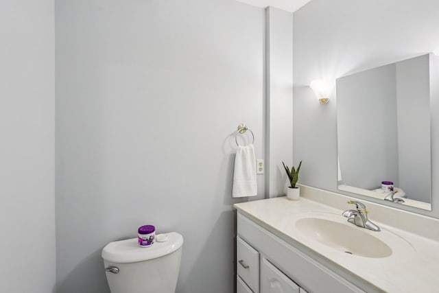 1318 Windcrest Ave, Eagan, MN 55123 - half bath featuring toilet and vanity