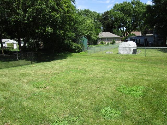 206 Central Ave, Truman, MN 56088 - photo 18