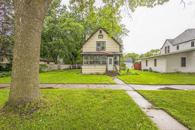 411 5th St, Montevideo, MN 56265 - photo 5