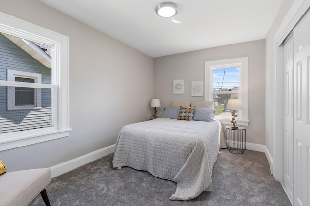 1634 Upton Ave N, Minneapolis, MN 55411 - bedroom featuring a closet and carpet