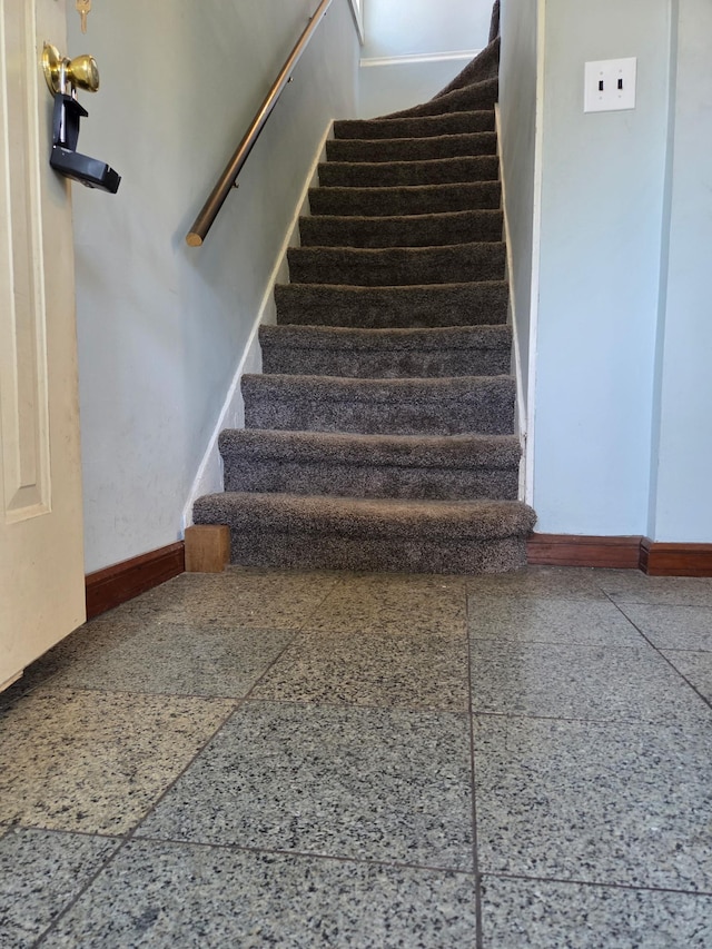 658 Bellows St, Saint Paul, MN 55107 - staircase with baseboards