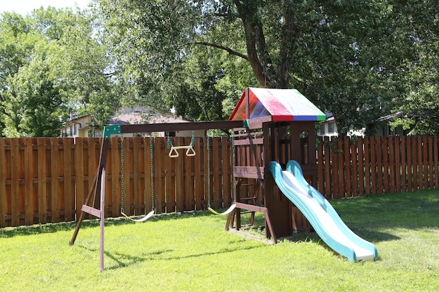 8301 Sumter Ave N, Brooklyn Park, MN 55445 - view of play area