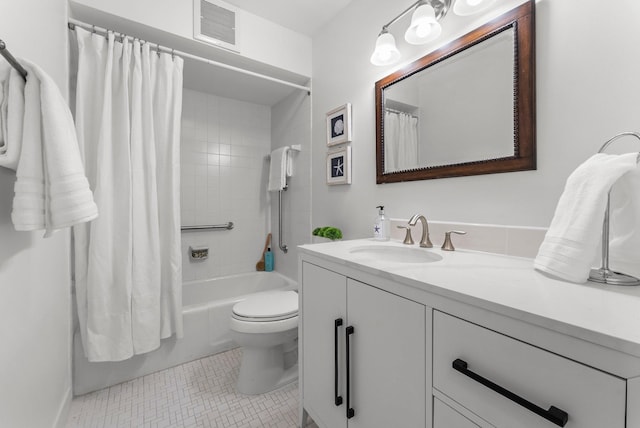 4380 Brookside Ct Unit 103, Edina, MN 55436 - bathroom with vanity, shower / bathtub combination with curtain, and tile patterned flooring
